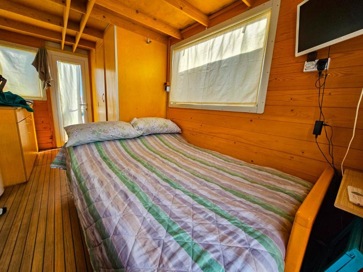 Alghero House Boat Exterior photo