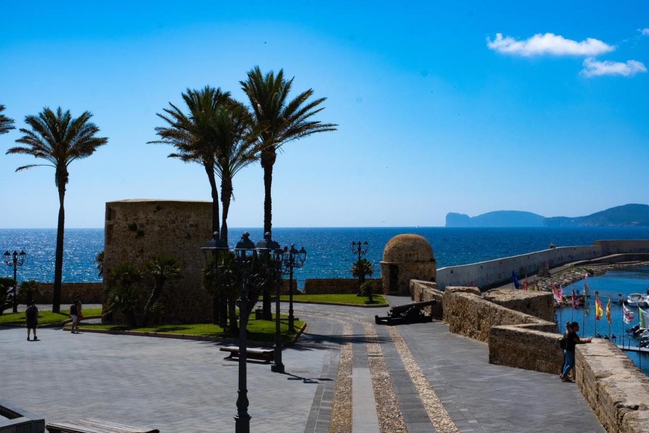 Alghero House Boat Exterior photo